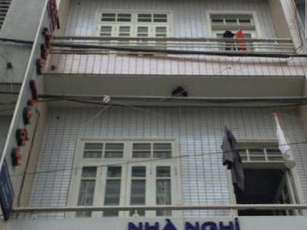 Anh Tuan Hotel Хуе Екстериор снимка
